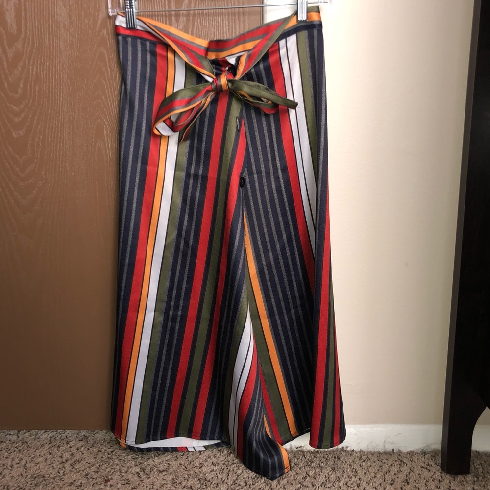 Small multi color funky Shein skirt